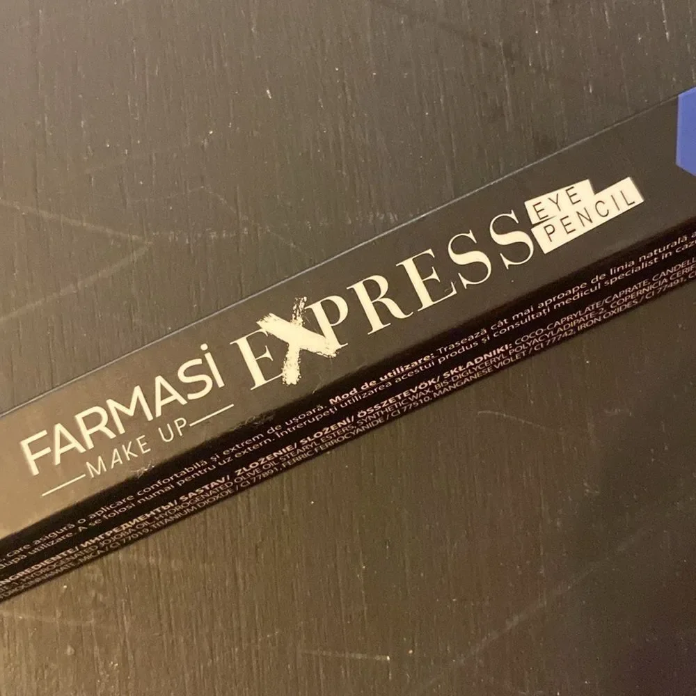 Farmasi Eyeliner Pencil - 90 Metallic Sapphire